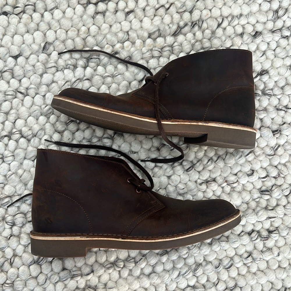 Clark’s boots, pretty good condition only worn twice! Size 10 US men’s